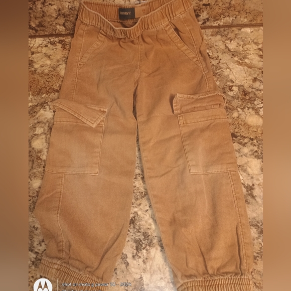 Old Navy Other - Old Navy Boys Cargo Pants Size Extra Small Tan Khaki Color